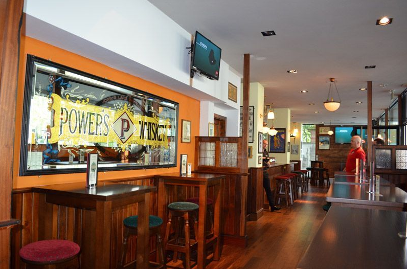 Flanagan's Irish Pub Basel – Foto del bar